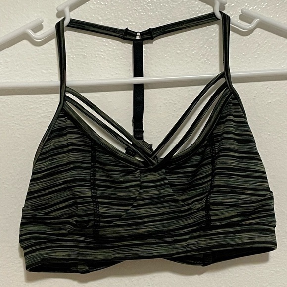 Scorpio Sol Green Black Stripe Workout Bra Size Small - Picture 5 of 7
